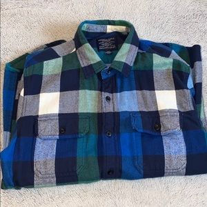 American Eagle Mens flannel shirt